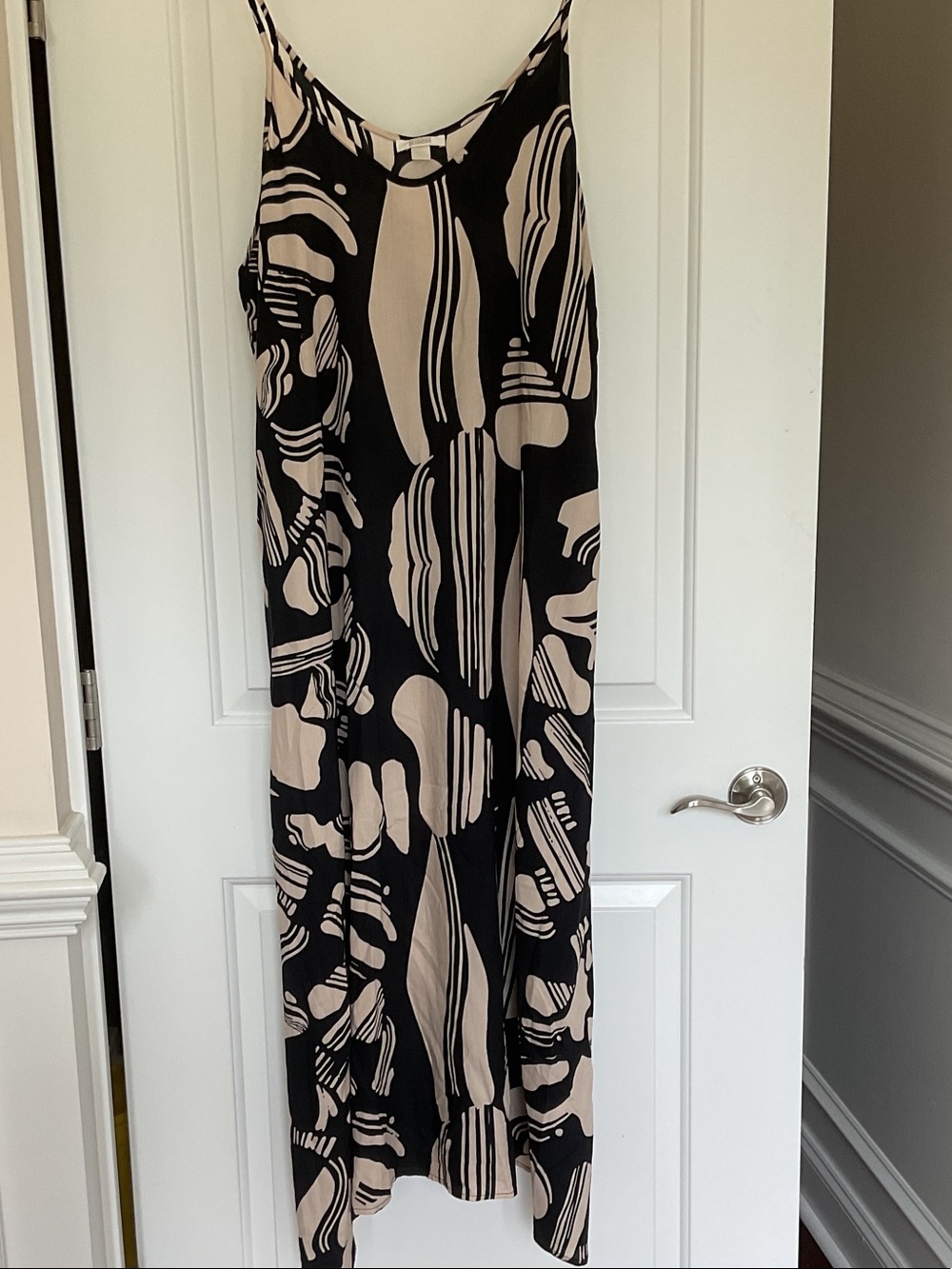 Nordstrom Black and Beige Abstract-Pattern Maxi Skirt